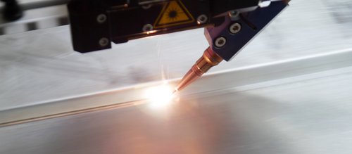 Process of laser brazing on metal sheets by Laserline diode lasers