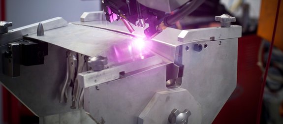 Laser welding of metals with blue diode laser by Laserline diode lasers