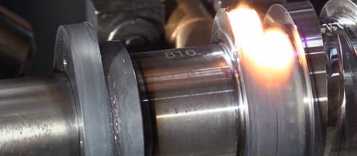 Camshaft during hardening process with laser heat treatment by Laserline Diode Lasers