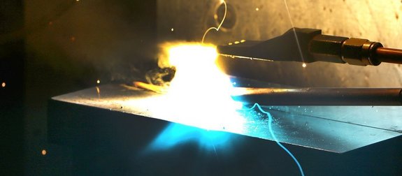 Keyhole welding with diode lasers of thick metals by Laserline diode lasers