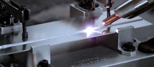 Precision power hot wire laser from Lincoln Electric welding of aluminum trays by Laserline diode lasers