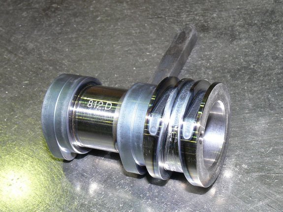 Sample of a finished camshaft with selective hardening by Laserline diode lasers